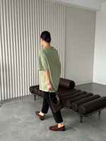 Футболка в цвете шалфей