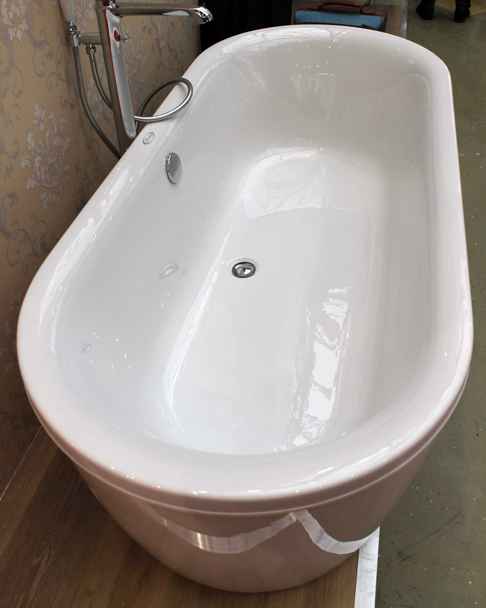 Акриловая ванна 180x80 см Cezares METAURO-Central-180-80-40-W37