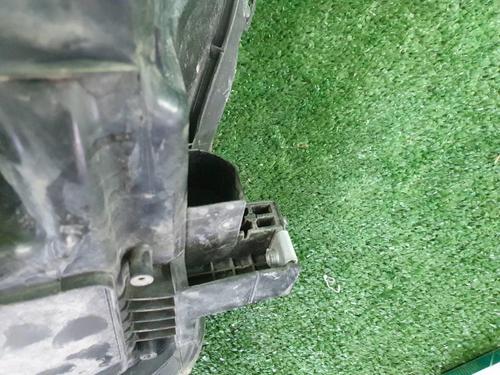 Фара правая Toyota Rav 4 CA40 (2012-2015) ксенон