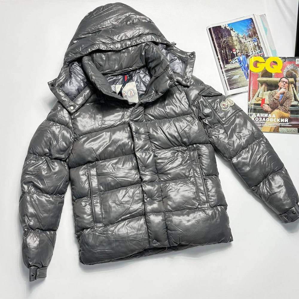 Пуховик Moncler