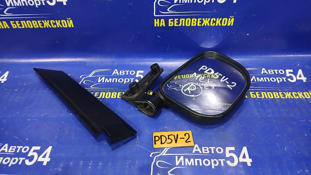 Зеркало правое MITSUBISHI DELICA 1998