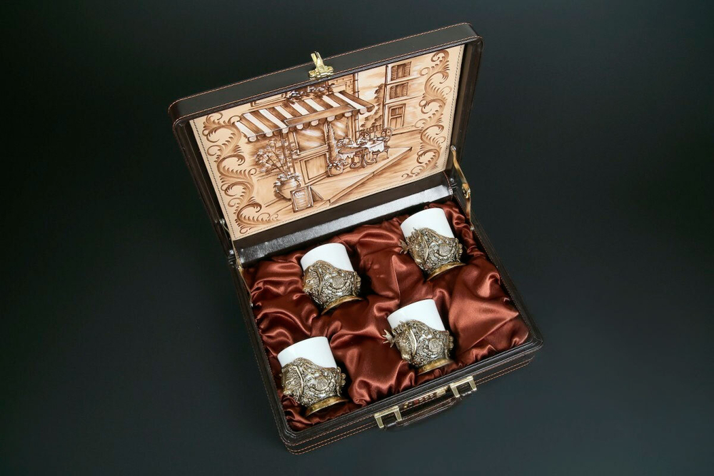 Набор чашек для кофе "Трофейный" 4 шт. в подарочном кейсе с художественным оформлением