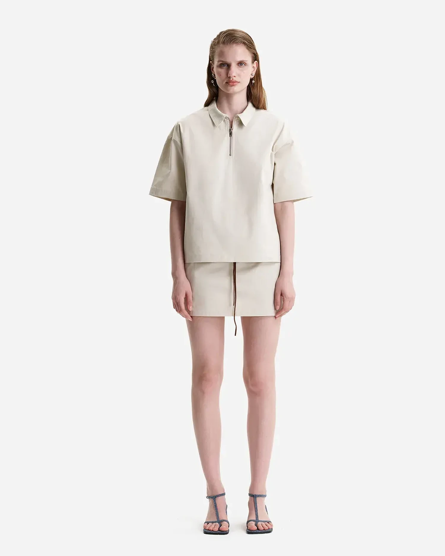 Мини-юбка бежевая