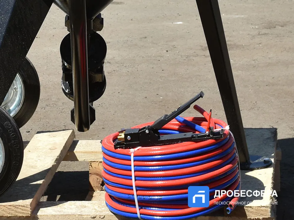 Дробеструйный аппарат PST-PS-75-3 с рукавом TWIN 20 метров