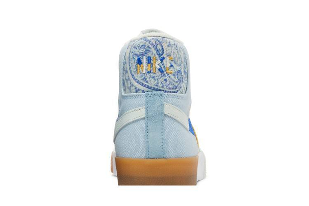 Кроссовки Nike Blazer