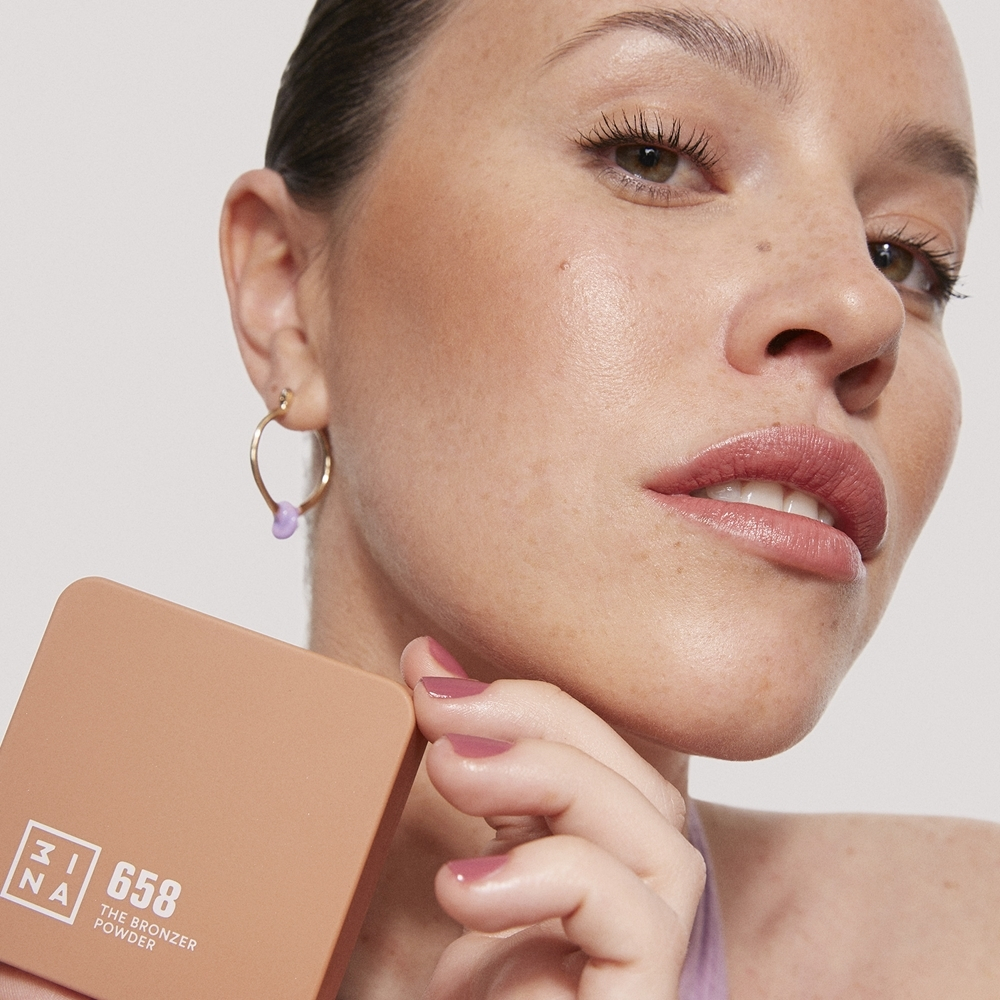3INA The Bronzer Powder - Компактная бронзирующая пудра, 7 g
