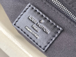 Louis Vuitton CarryAll Cargo PM