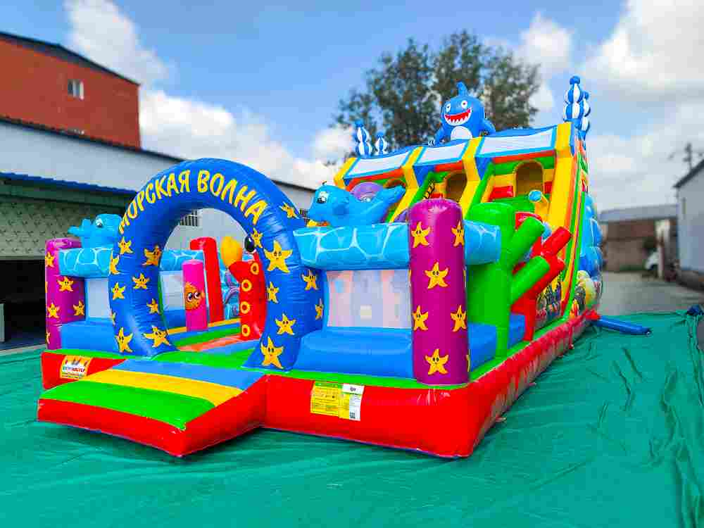 Коммерческий надувной батут «Морская волна 3», 10*6*6 м