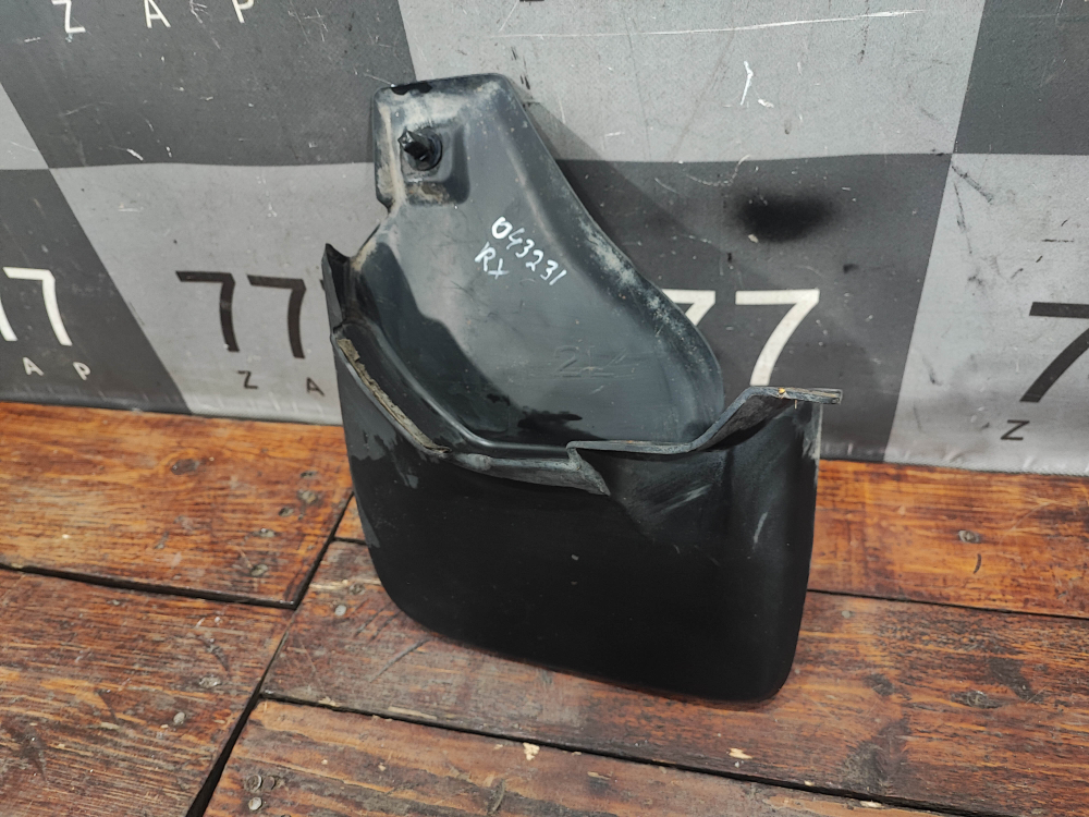 Брызговик задний левый Lexus RX 4 19-22 Б/У Оригинал PZ32048015