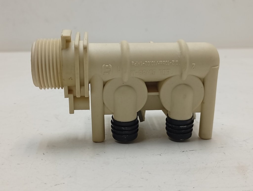 WISL62CSI кт55 Клапан подачи воды для стиральной машины Indesit 96210 б/у