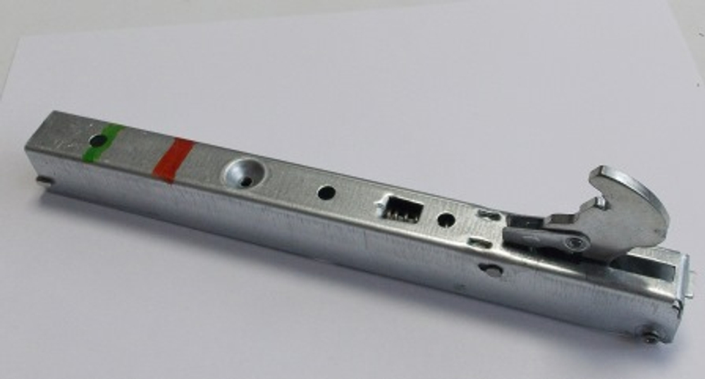 Петля духовки БЕКО 210100124