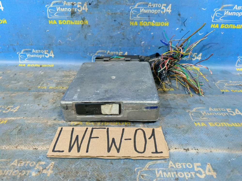 Компьютер двигателя MAZDA MPV 2003