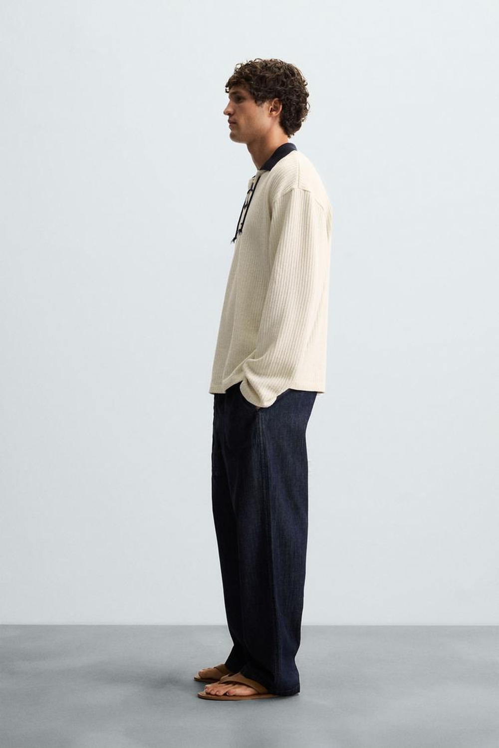 ZARA ТОЛСТОВКА С РЕЛЬЕФНЫМ УЗОРОМ И ШНУРКОМ, ЭКРЮ