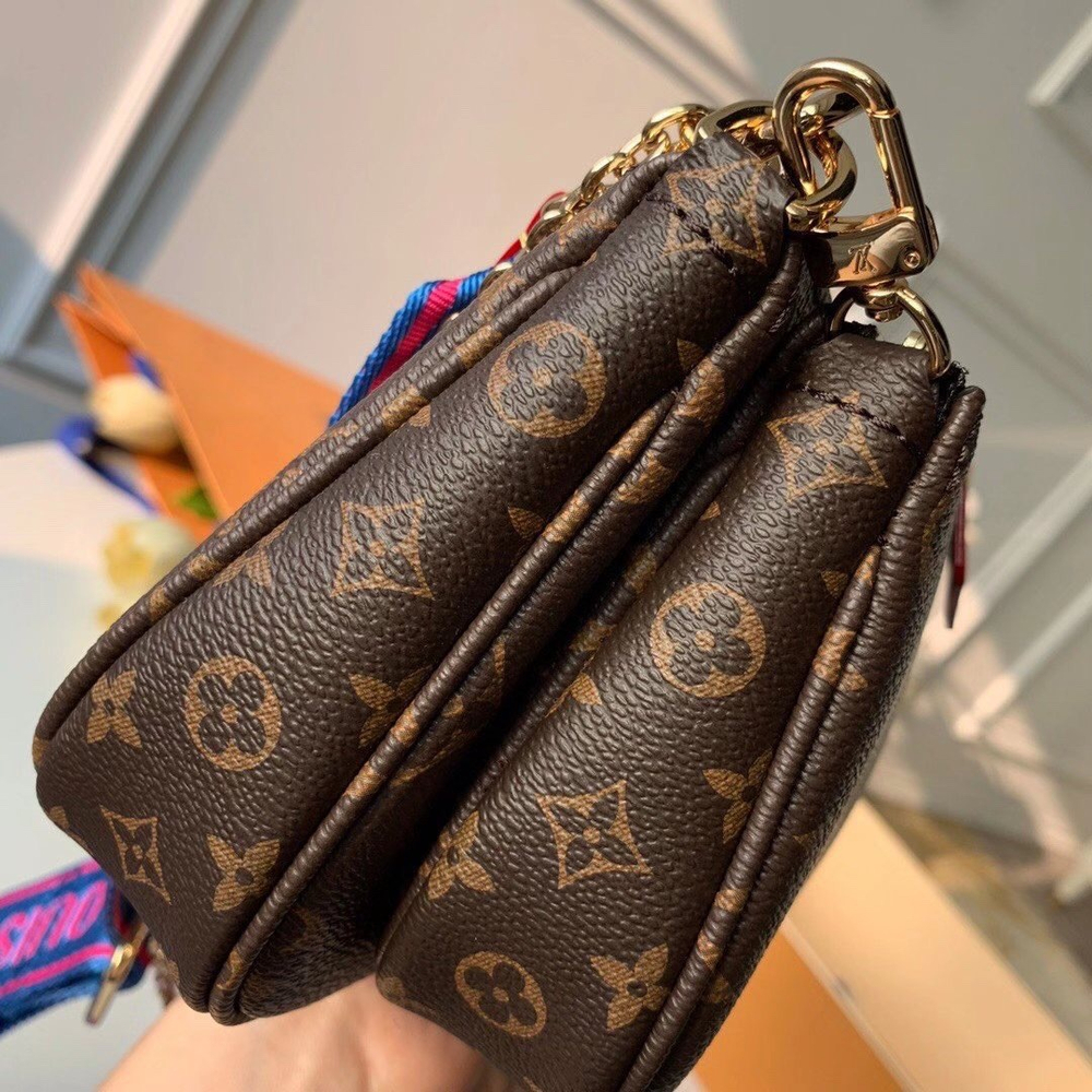 Louis Vuitton Multi Pochette Accessoires