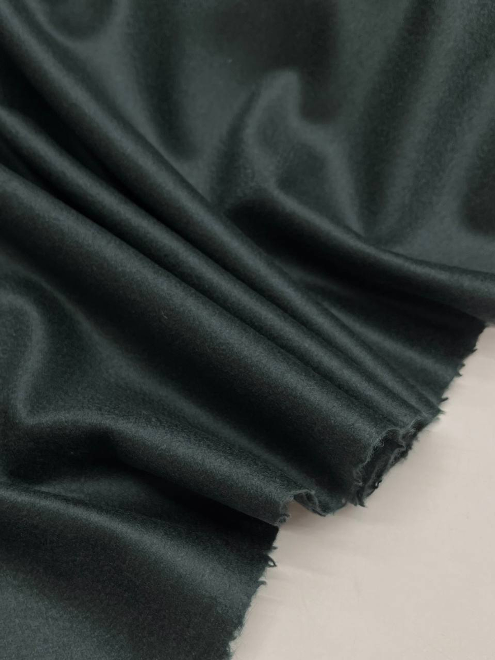 Кашемир костюмный темно-изумрудный