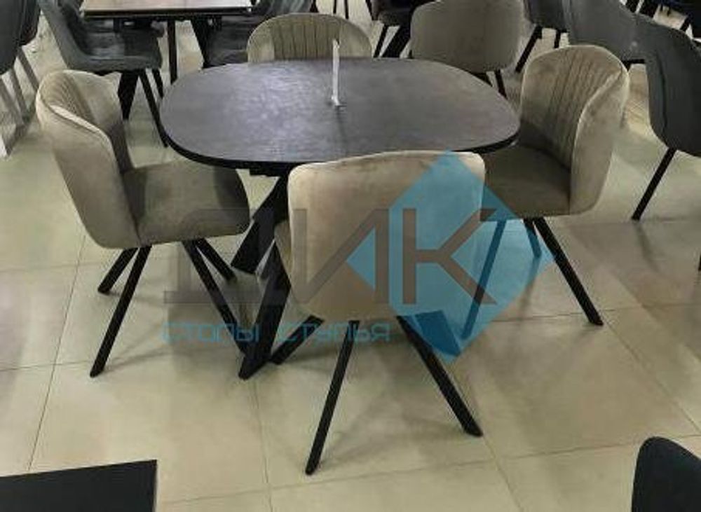 Стол DikLine В110 опоры чёрные