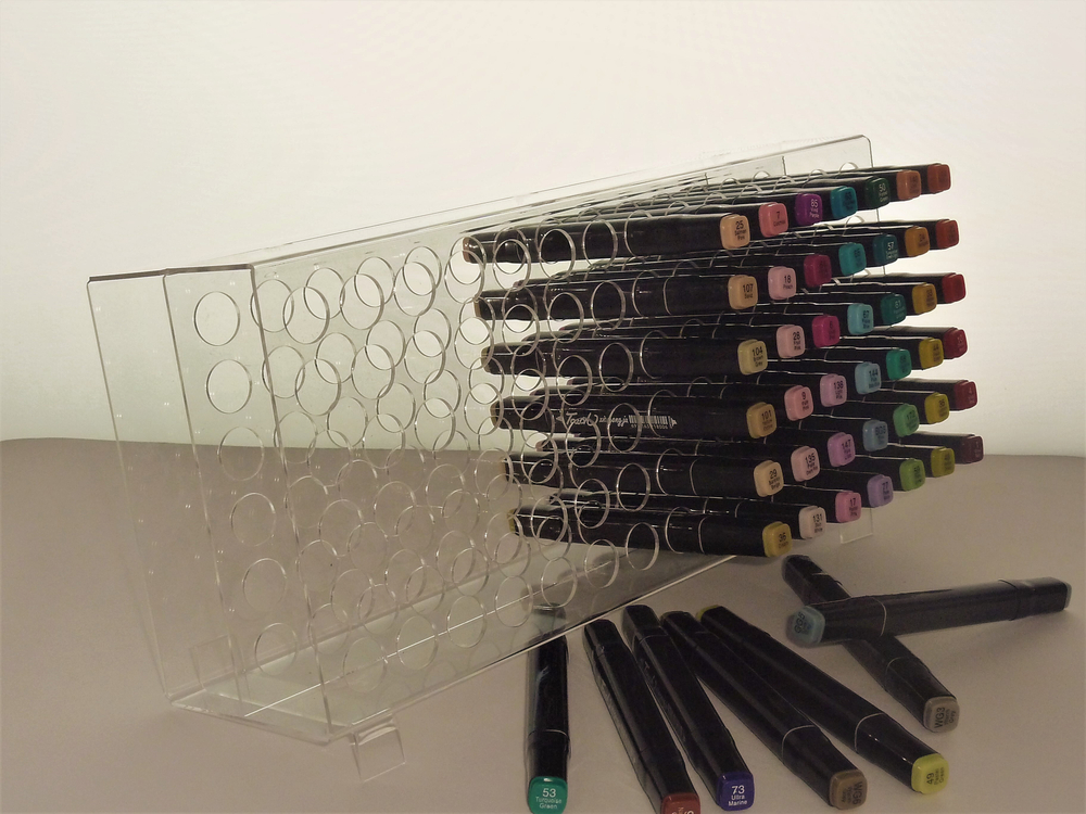 Подставка (органайзер) для маркеров для скетчинга и рисования  / Rainbow_Laboratory, 365х164х100 мм, 84 отверстия, в сборе, прозрачный