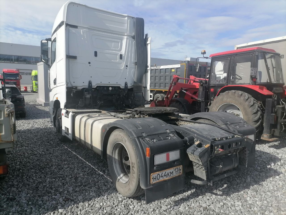 КамАЗ М1945 4x2 Седельный тягач 54901-92 (Дизельный, 11,9 л, 450 л.с., АТ)
