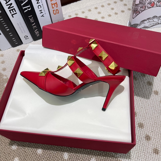 Valentino Garavani Roman Stud 8.5 cm