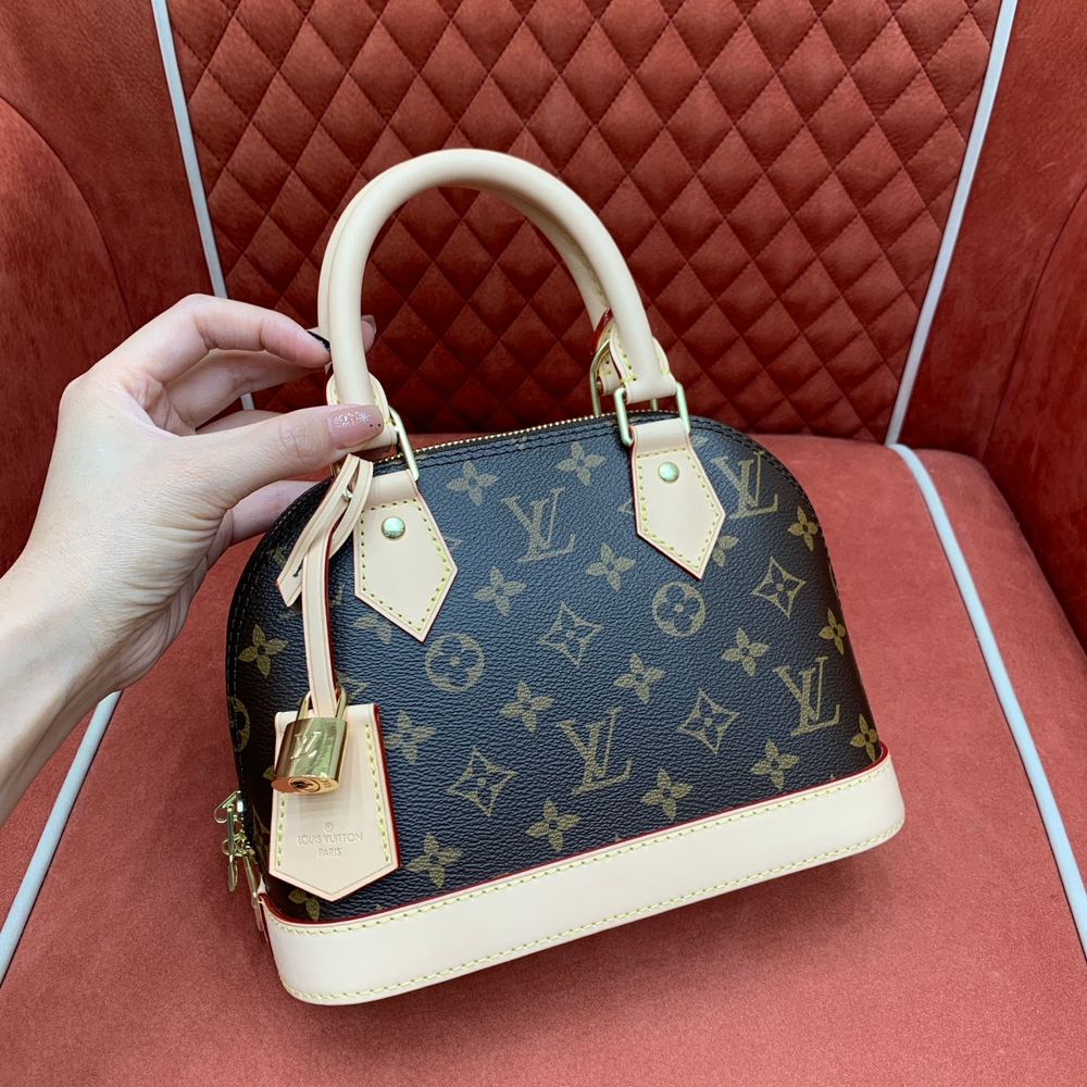 Louis Vuitton Alma BB