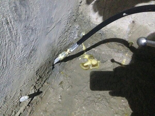 Эластичная полиуретановая инъекционная смола "Манопур 143"