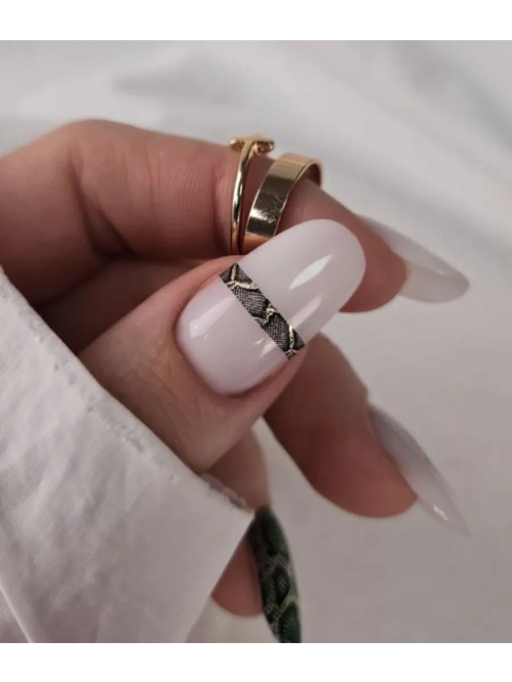 Lucky Rose Слайдеры наклейки для ногтей Foil 87