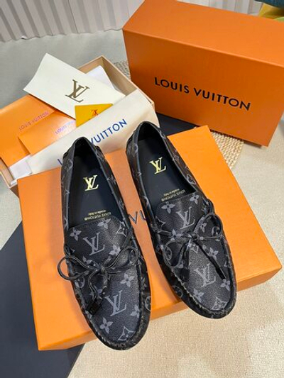 Louis Vuitton Mocassin