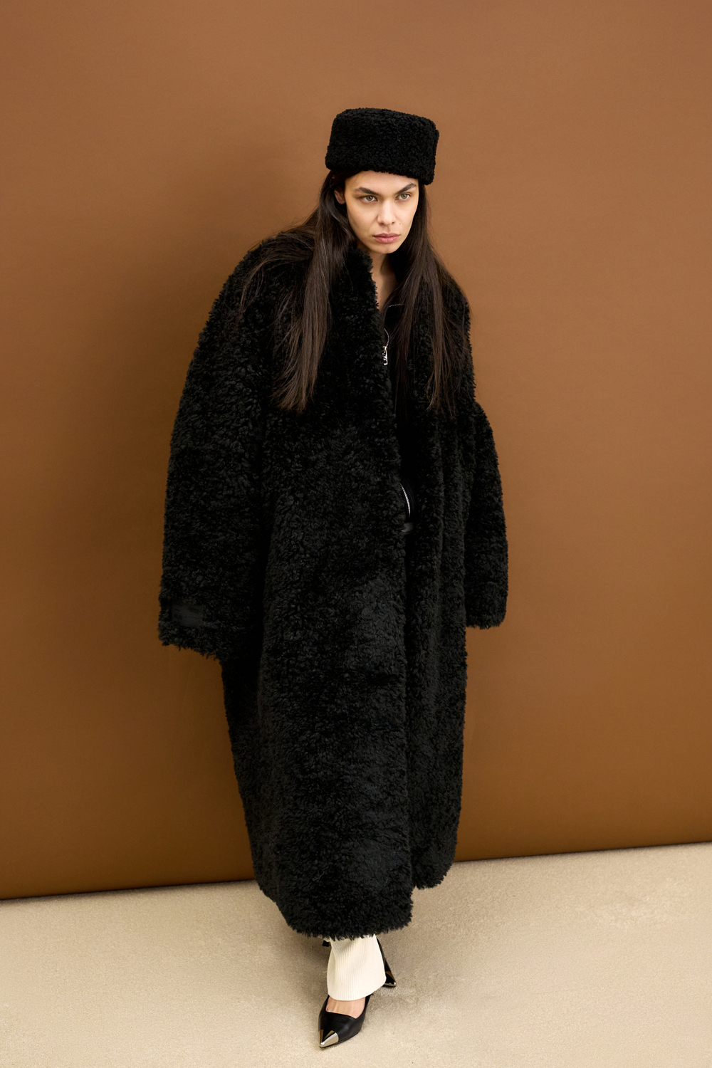 Шуба Curly Black