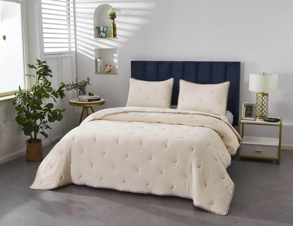 Покрывало 230x250 и 2 наволочки 50х70 Sofi De MarkO Эрика кремовое