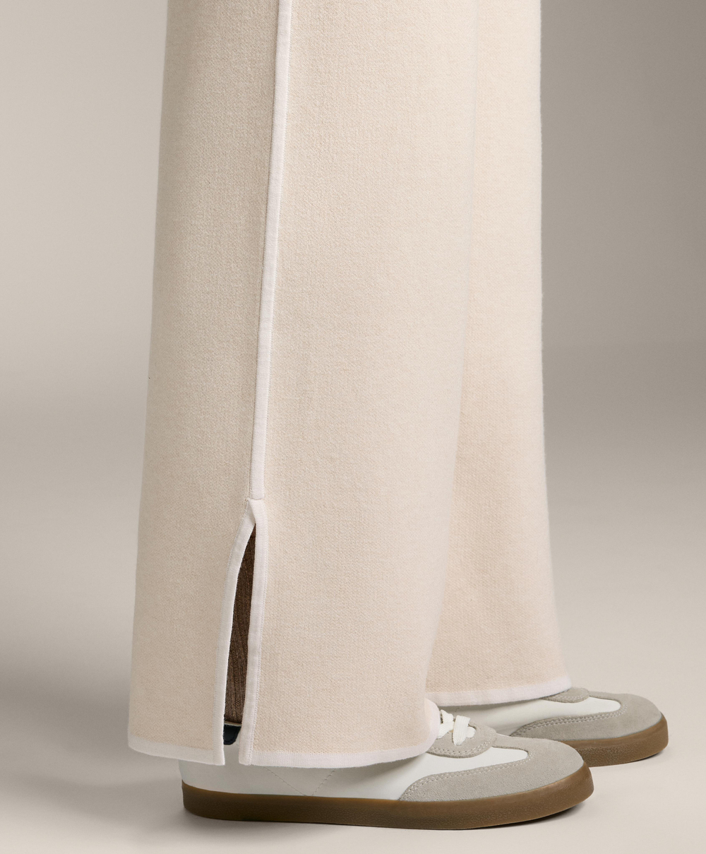 OYSHO Трикотажные брюки прямого кроя с контрастной окантовкой, цвет слоновой кости