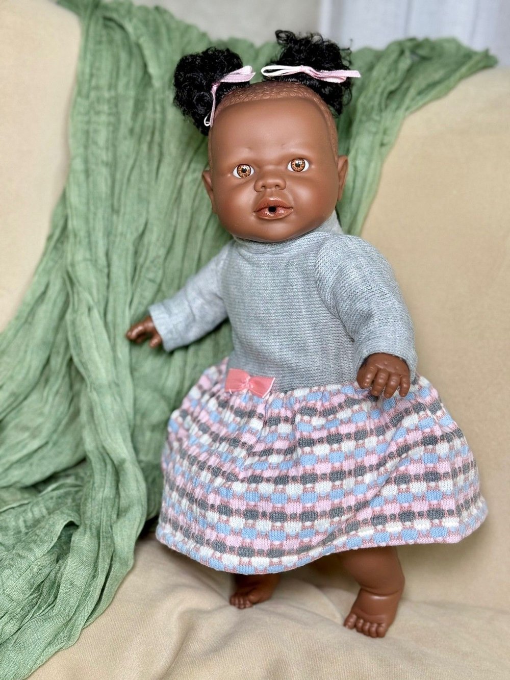 Кукла Berbesa мягконабивная 38см Alicia (4355S)