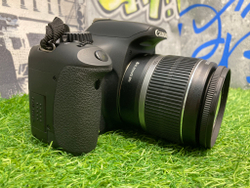 Canon 550D kit 18-55mm 3.5-5.6 IS 4.000 кадров