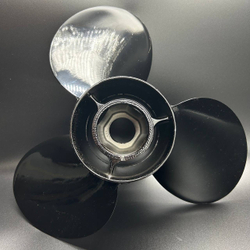 Гребной винт Mercury Black Max (15х17R)