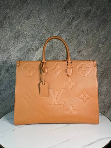 Сумка Louis Vuitton