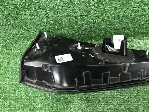Фонарь багажника Chery Tiggo 8 Pro Max (23-нв)