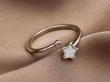 Фаланговое кольцо "Звезда с перламутром"