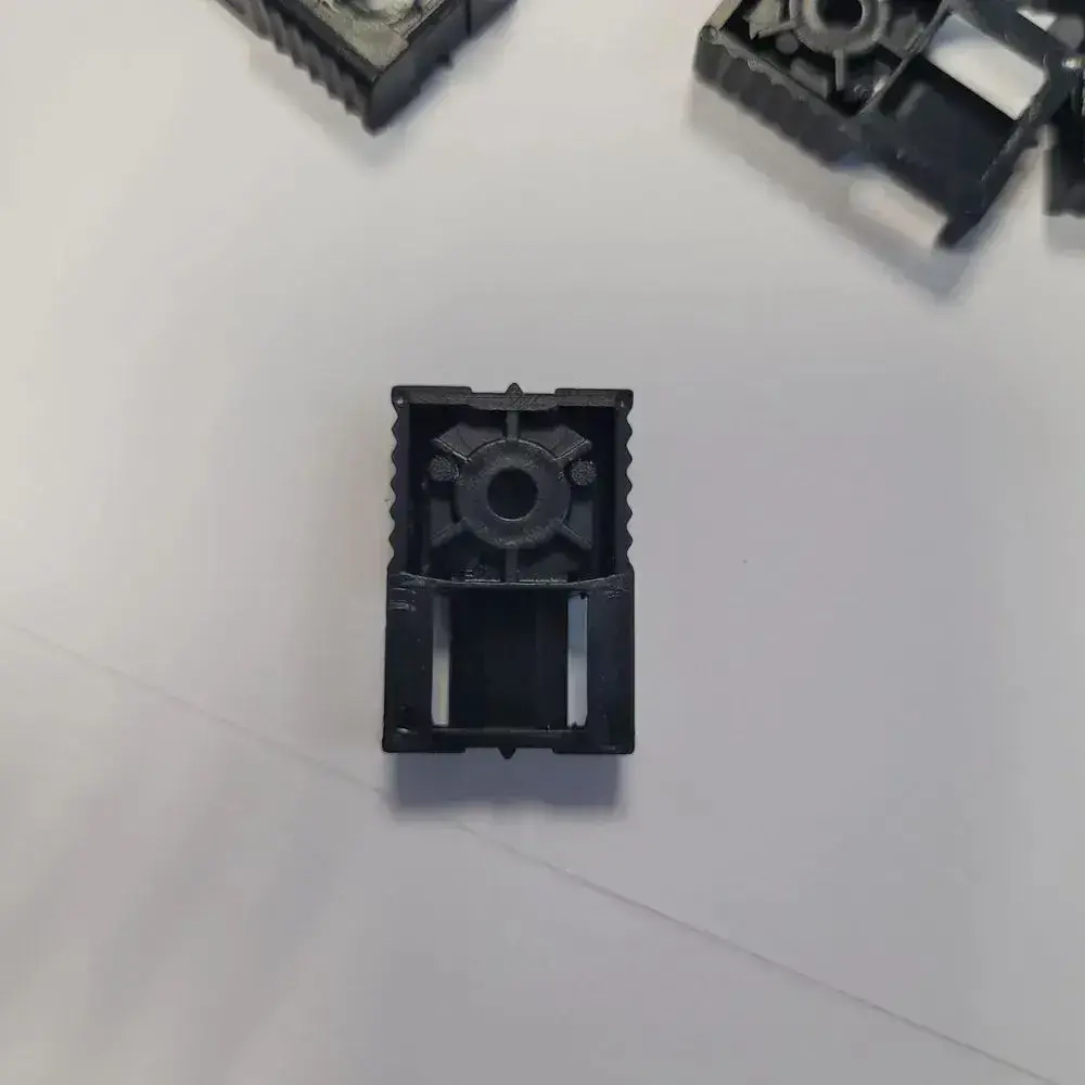 Площадка под стяжку 100 шт (для монтажного пистолета)