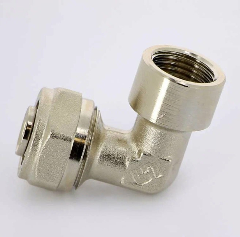 Угольник м/п 20х16