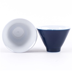 268117.1 Пиала ЯРКАЯ "Конус" 55 мл, d=6,5 см, выс=4,5 см без рисунка, индиго фарфор