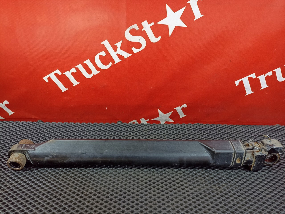 Цилиндр подъема кабины