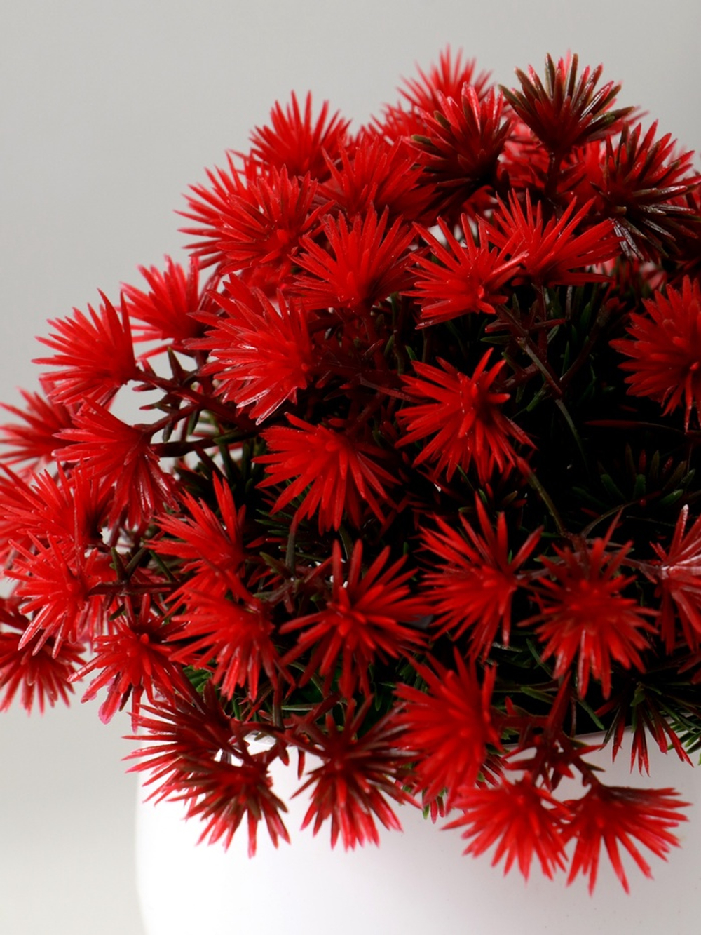 Искусственный цветок в горшке «Пушистые колючки», 9×13 см, МИКС