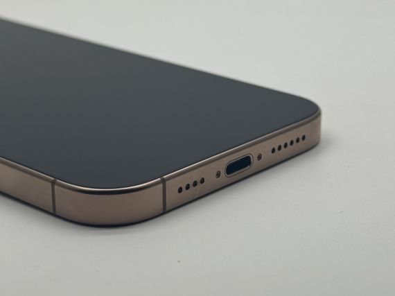 iPhone 16 Pro Max 256Gb Desert Titanium