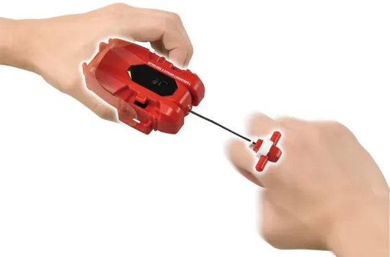 Левосторонний лаунчер BX47 String Launcher (Red Ver.) от Takara Tomy