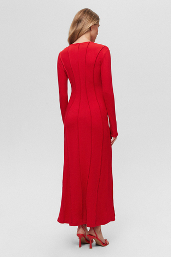 Платье рельефное макси