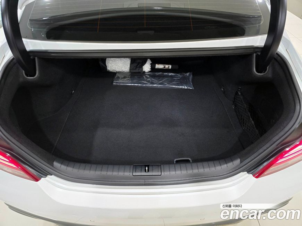Genesis G70 2.0T (02.2020)