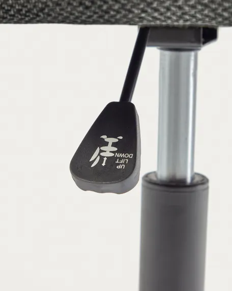 Рабочее кресло на колесиках Madina темно-серое