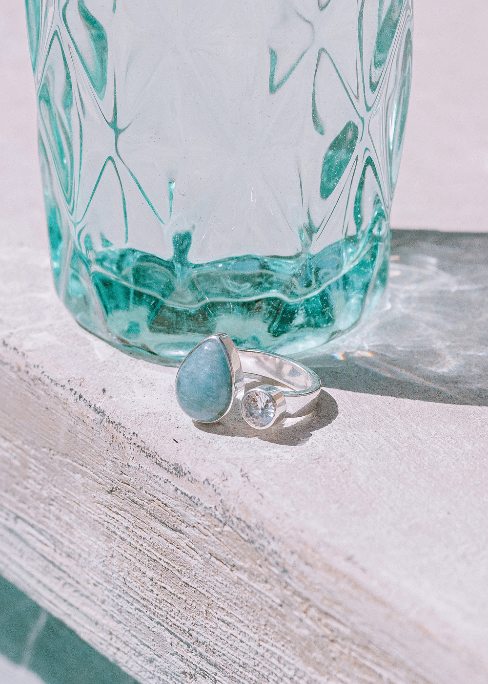 Кольцо «Дуо» с аквамарином и белым топазом