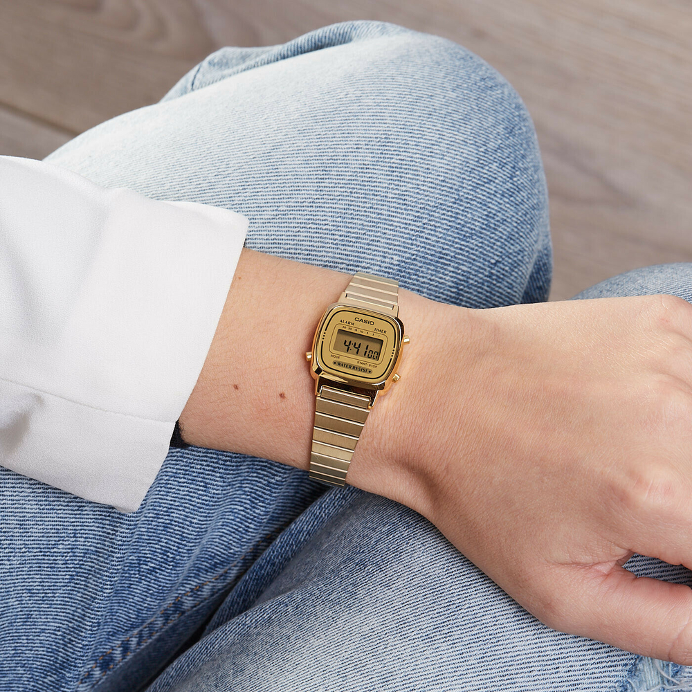 Часы Casio LA670WEGA-9E