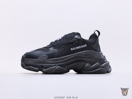 Кроссовки Balenciaga Triple S