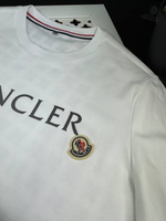 Футболка Moncler